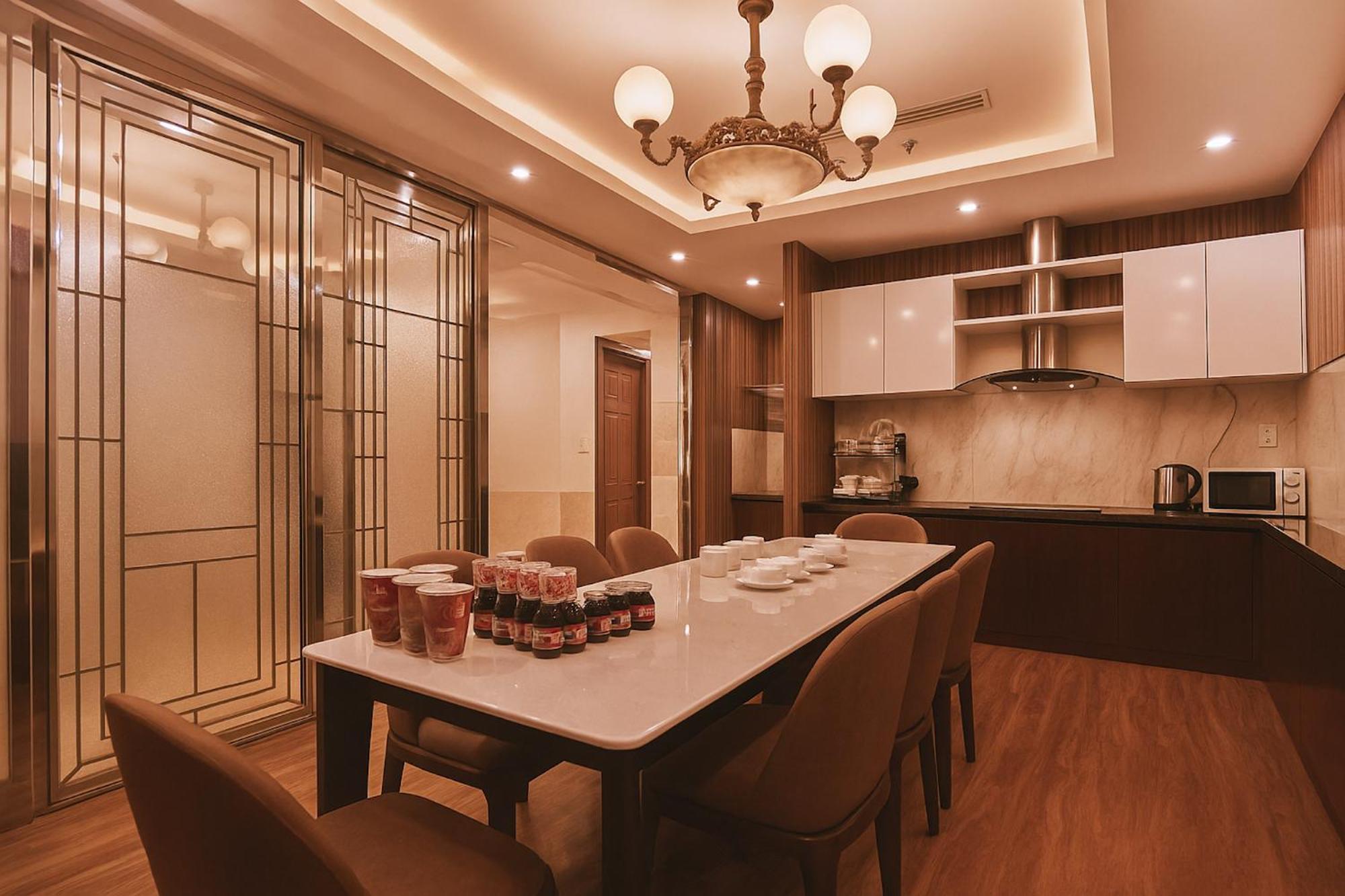 Mercury Boutique Hotel 3*